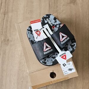 Reebok Camo Black and Gray Slides Youth Kids SIZE 13